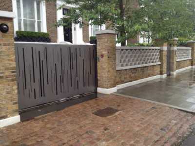 architectural automatic gate - steel decorative design