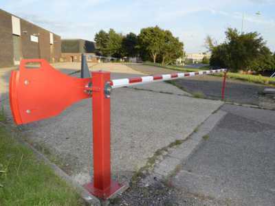automatic car park barrier
